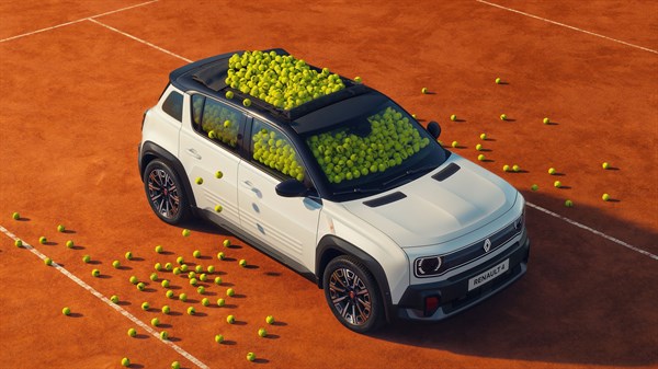 Vozilo Renault 4 Roland-Garros E-Tech electric