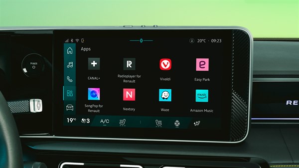 Vodoravni dodirni zaslon u vozilu Renault s prikazom aplikacija i funkcija sustava Renault connect.