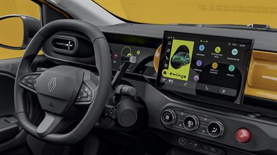 Unutrašnjost vozila Renault Twingo E-Tech electric s upravljačem i središnjim zaslonom openR link multimedijskog sustava prikazanim na početnom izborniku