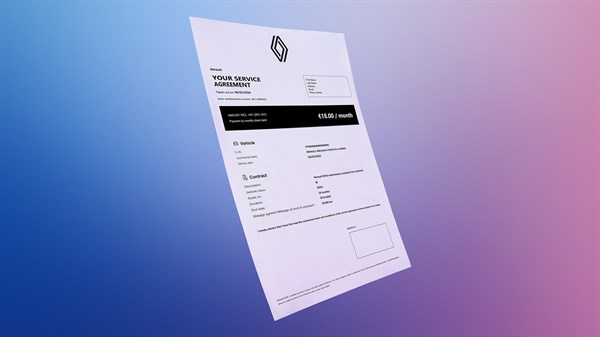 Dokument s Renault servisnim ugovorom na plavoj i ružičastoj pozadini.