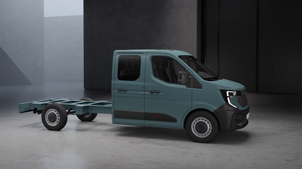 Vozilo Renault Master šasija s dvostrukom kabinom.