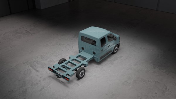 Vozilo Renault Master šasija s nadogradnjom u radionici, prikaz s visine.