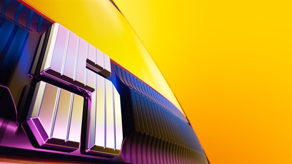 Broj 5 istaknut na prednjem braniku Renault 5 E-Tech electric i na žutoj pozadini.







