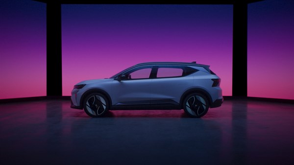 E-Tech 100% electric - stil vožnje - Renault