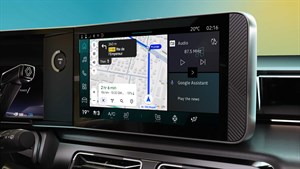 Upravljač i digitalni zaslon s navigacijom u unutrašnjosti vozila Renault 4 E-Tech electric.










