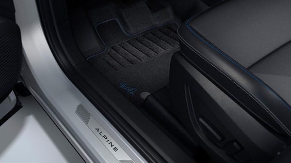 Renault Symbioz E-Tech full hybrid - esprit Alpine tepisi