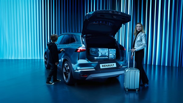 prtljažnik s automatskim otvaranjem/zatvaranjem Renault Symbioz E Tech full hybrid