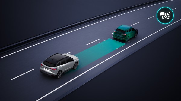 Renault Austral full hybrid E-Tech održava siguran razmak od vozila ispred uz pomoć prilagodljivog tempomata.

 