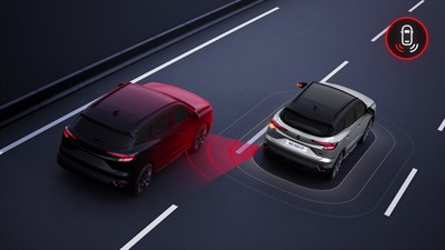 Renault Austral full hybrid E-Tech s vizualnim upozorenjem na drugo vozilo koje se nalazi u mrtvom kutu. 