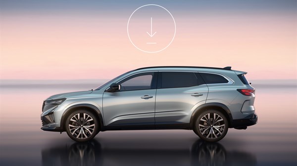 Vozilo Renault Espace full hybrid E-Tech sa simbolom ažuriranja sustava.

