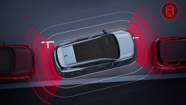 Vozilo Espace s prikazom 3D kamera i senzora za parkiranje s pogledom 360°