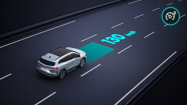Vozilo Renault Espace full hybrid E-Tech koristi ograničivač brzine

