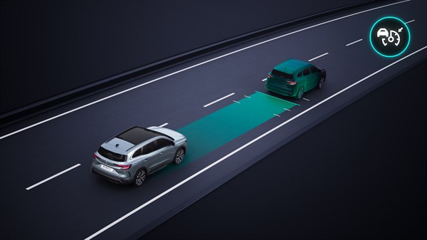Adaptivni tempomat održava sigurnu udaljenost između vozila Renault Espace full hybrid E-Tech i vozila ispred

