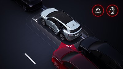 Vozilo Espace full hybrid E-Tech upozorava na siguran izlazak putnika.

