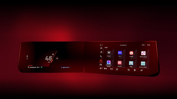 OpenR zaslon novog Renault Clio vozila s prikazom aplikacija dostupnih putem Google Play usluge.