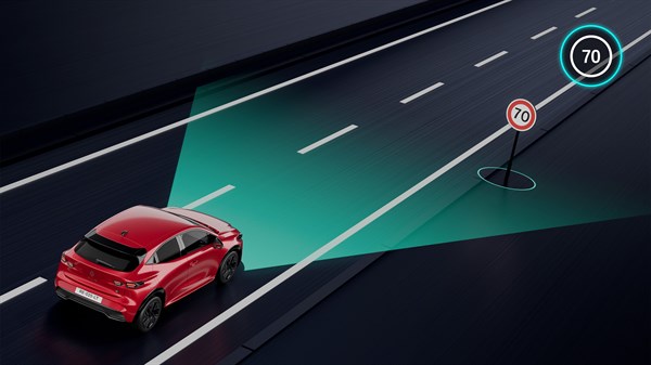 Pogled odozgo na vozilo Renault Clio koje koristi sustav ograničivača brzine i prepoznaje prometni znak s ograničenjem od 70 km/h.