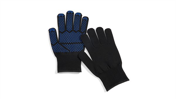 Par rukavica za rukovanje kabelom za punjenje vozila Renault Twingo E-Tech electric, s protukliznom površinom na dlanu.