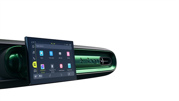 Zaslon openR link sustava u vozilu Renault Twingo E-Tech electric s Google aplikacijama