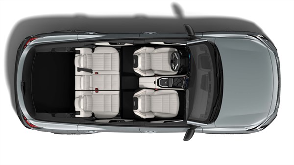 Pogled odozgo na vozilo Renault Espace full hybrid E-Tech s pet sjedala, prikazana konfiguracija s dva reda sjedala.

