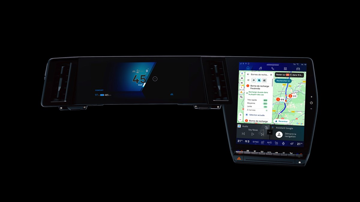openR multimedijski sustav u Renault Mégane E-Tech electric s prikazom navigacije, prometnih informacija i podataka o vožnji.