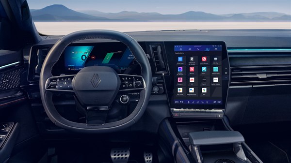 Pogled iz unutrašnjosti prema digitalnoj instrumentnoj ploči i središnjem zaslonu.

