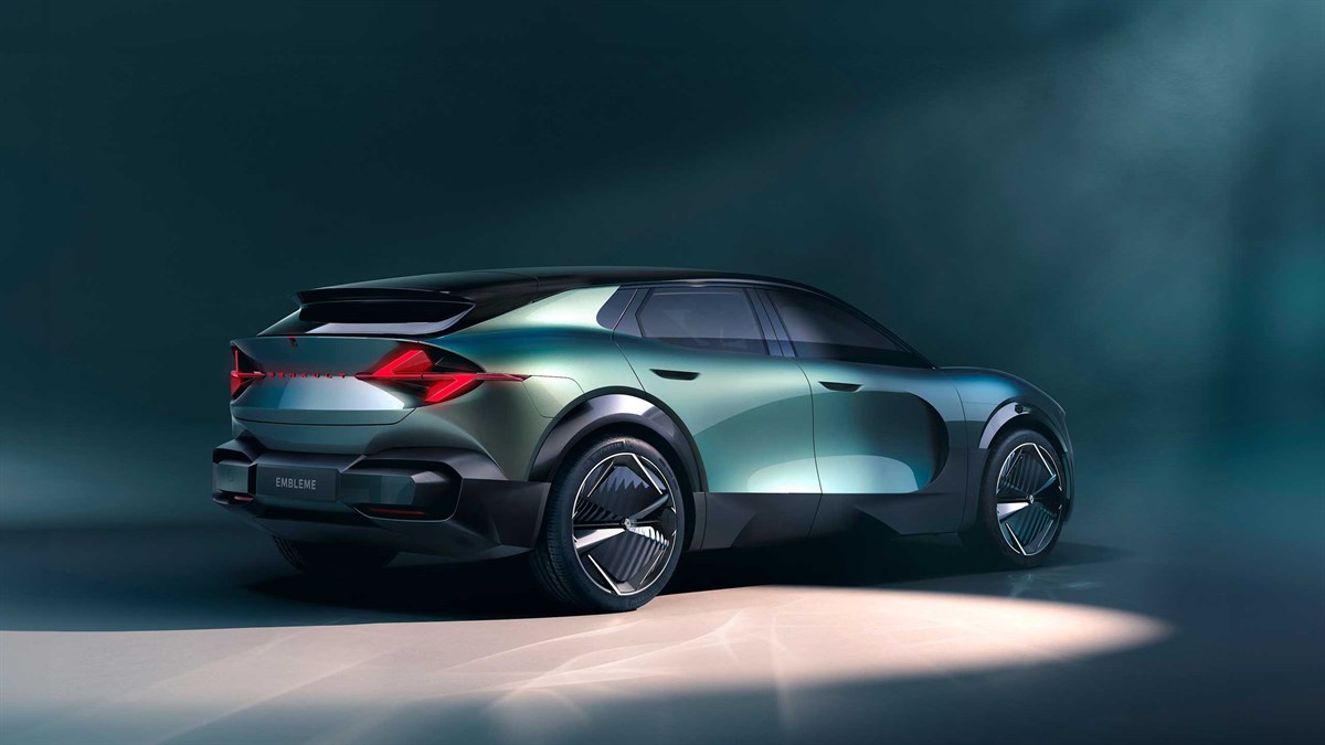 Renault predstavlja Renault Embleme
