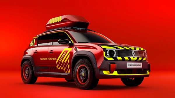 Vozilo vision 4rescue u crveno-žutoj izvedbi s povišenim ovjesom i 4x4 oznakama, prikazano s prednje lijeve strane.








