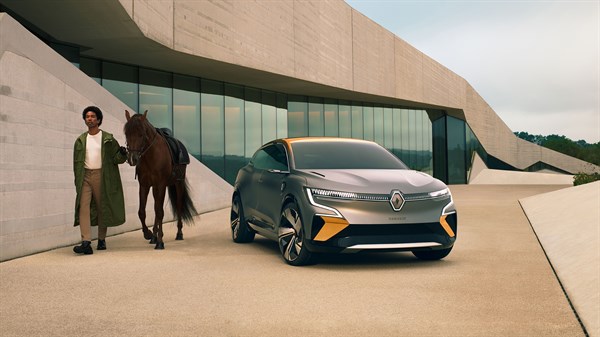 Konceptni automobil Renault ZBCB