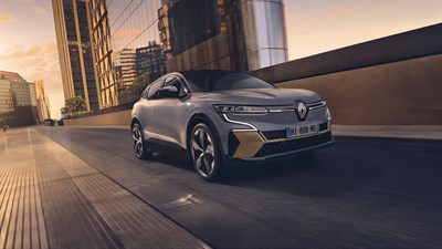 Megane E-Tech 100% electric – vozilo na cesti