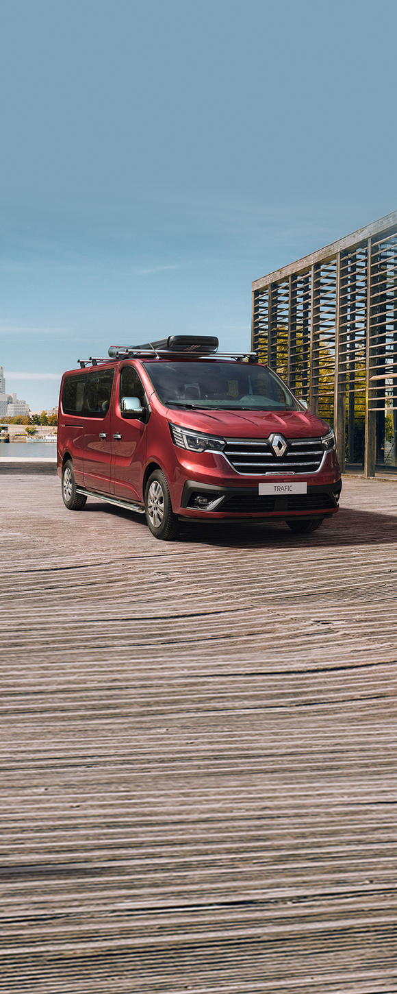 Nouveau Renault TRAFIC Combi Rouge Carmin