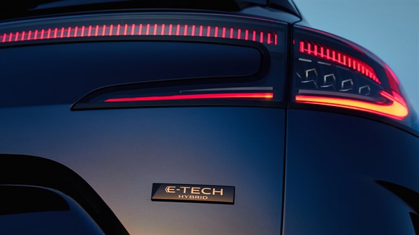 E-Tech full hybrid - električna vožnja - Renault