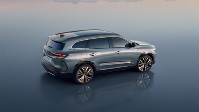 Sivi Espace na sivoj pozadini.
